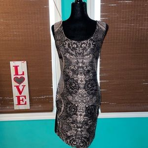 Sleeveless dress elegant or casual